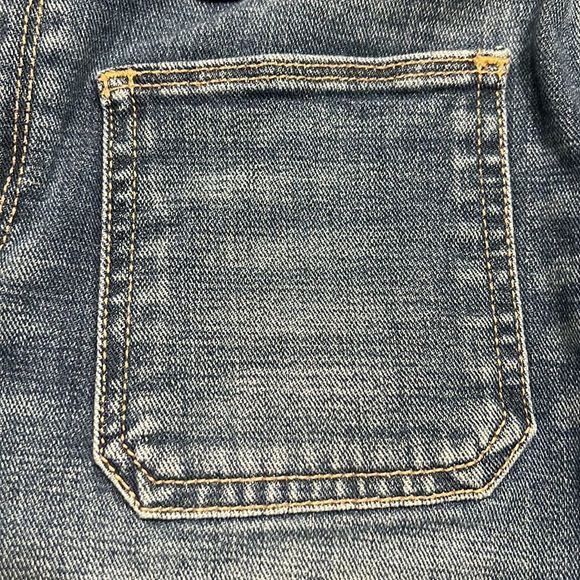Lucky Brand Denim Patch Pocket Short Sz 8/29 Inseam 2.5" EUC - Picture 10 of 14